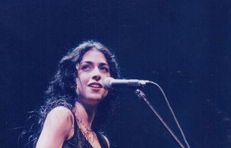 Marisa Monte fará turnê com orquestra sinfônica; saiba datas e locais