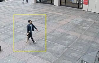 Homem abre fogo em uma das avenidas mais movimentadas de Nova York e fere 2