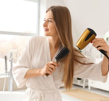 Imagem - 4 dicas para controlar o frizz do cabelo no inverno