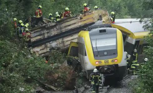 Trem descarrila na Alemanha: o que se sabe sobre acidente que deixou mortos e feridos