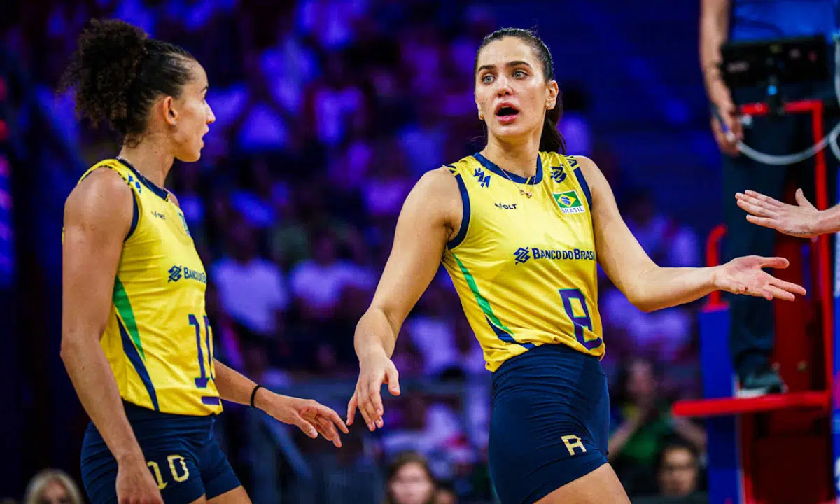 Gabi Guimarães e Julia Kudiess brilham na VNL e representam o Brasil no time ideal da competição