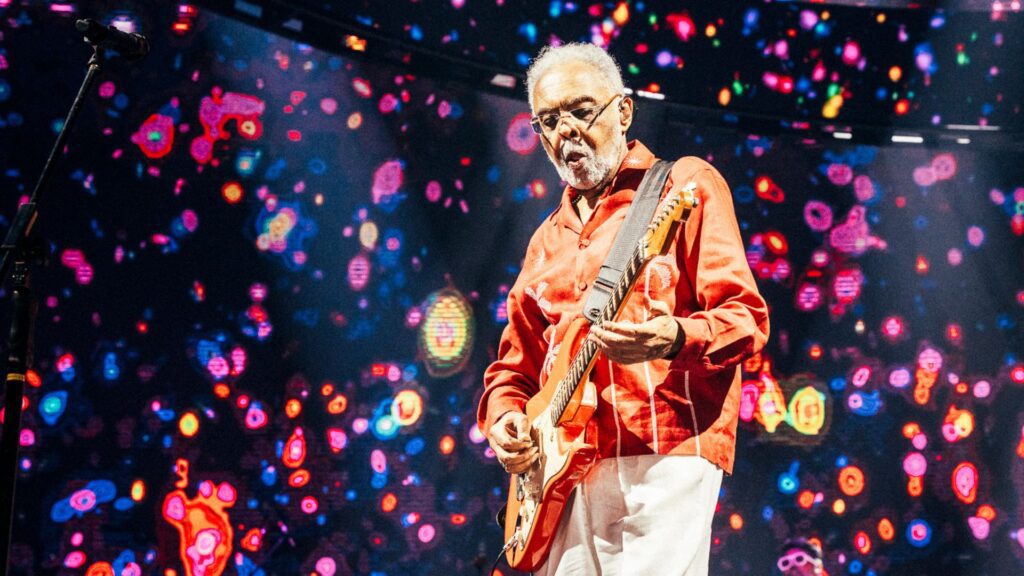 Gilberto Gil em show da turnê "Tempo Rei" na Farmasi Arena, no Rio de Janeiro.