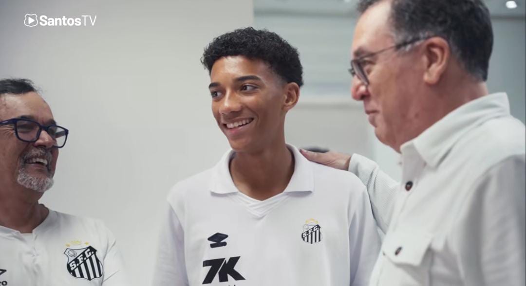 Imagem - Santos amplia contrato com Robinho Jr. até 2027 com aumento salarial e nova multa rescisória