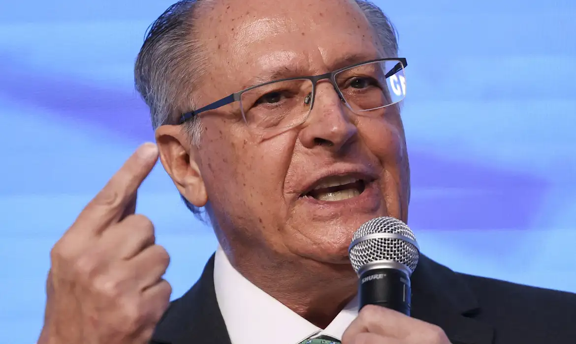 Imagem - Brasil está conversando “com reserva” com Estados Unidos, diz Alckmin