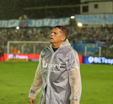 Imagem - Claudinei reconhece dificuldade do Paysandu mas valoriza empate: 'É de se comemorar'