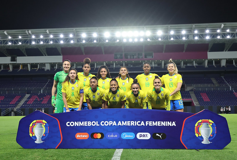 Brasil tenta uma vaga na grande final - 