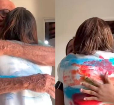 Imagem - Família emociona ao criar 'camisa do abraço' para jovem que mora longe