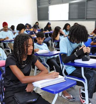 Imagem - Pé-de-Meia: estudantes nascidos em julho e agosto recebem  nesta quinta-feira