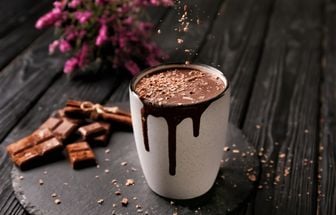 7 receitas de bebidas quentes irresistíveis