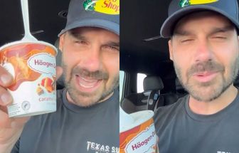 Eduardo Bolsonaro se emociona em vídeo e diz que fez promessa para ver Moraes sancionado; assista