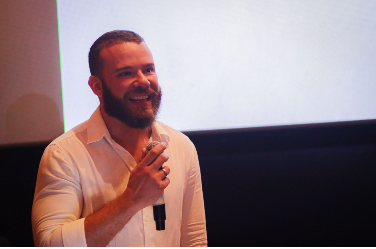 Vinicius Zavalis, gerente do Centro de Cultura e Turismo Sesc Ver-o-Peso e curador da programação: “O evento será um espaço de debate e reflexão sobre meio ambiente, sustentabilidade e mudanças climáticas, no contexto da preparação para a COP30”.