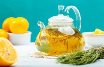 7 receitas de chá de cavalinha para limpar o organismo