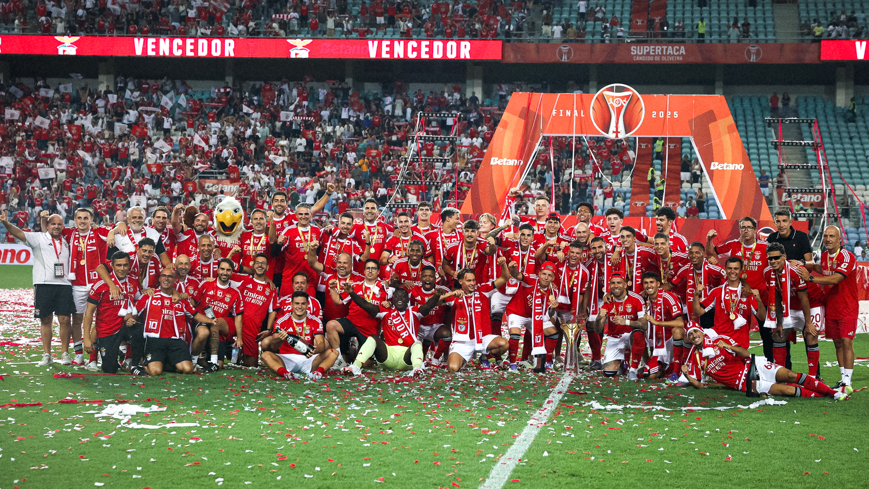 Benfica conquistou mais uma taça - 