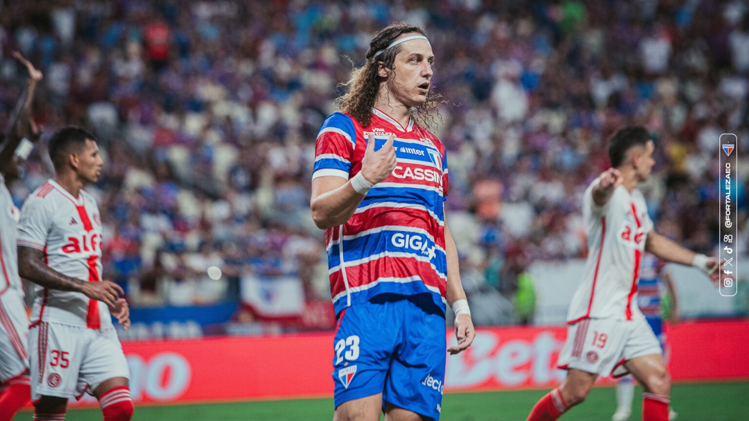 Imagem - Ex-Flamengo e Seleção deixa Fortaleza e assina com clube do Chipre