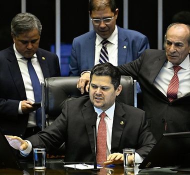 Imagem - Congresso vai investigar fraudes no INSS e atuação de facções no país