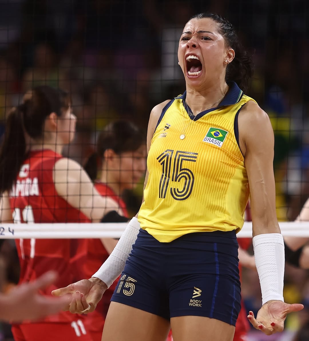 Ana Carolina se despede da seleção brasileira de vôlei