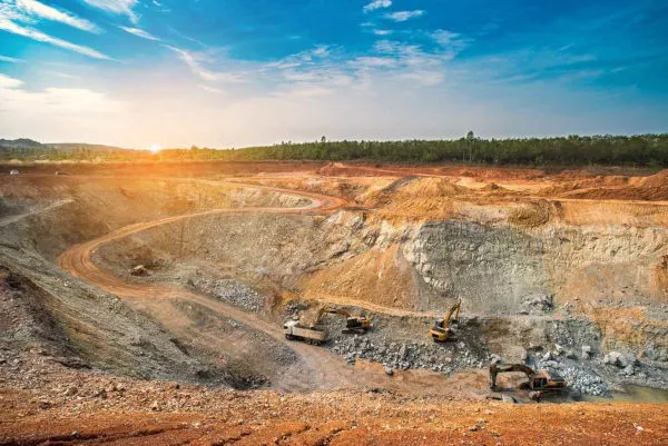 Setor mineração teme prejuízos com taxação do Brasil aos EUA