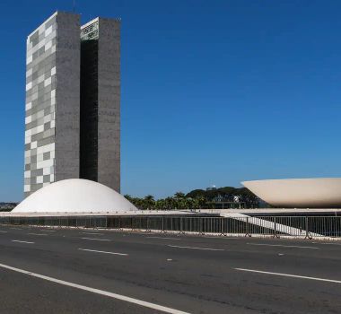 Imagem - Câmara: CCJ inclui na pauta dois projetos de lei que endurecem crimes contra menores nas redes