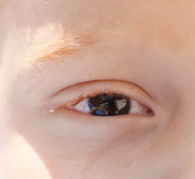 Imagem - Cartilha sobre saúde ocular na infância orienta pais e professores