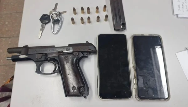 Polícia Militar prende dupla acusada de roubo e porte ilegal de arma no Guamá, em Belém