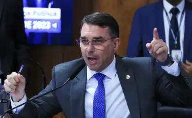 Segundo Flávio, essas medidas visam “encontrar soluções para os problemas do Brasil”.