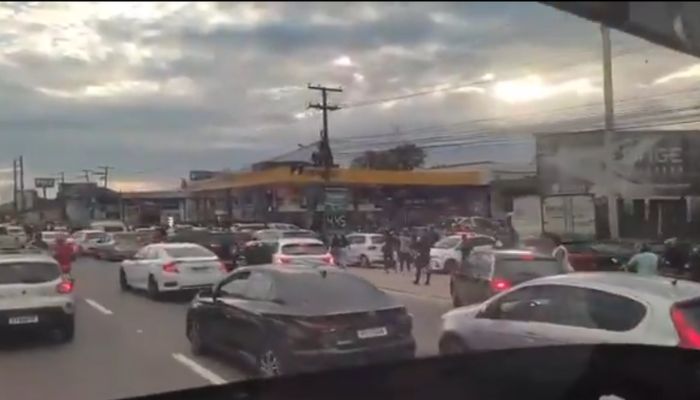 Imagem - Trânsito na BR-316 fica lento na noite desta terça-feira (05); confira