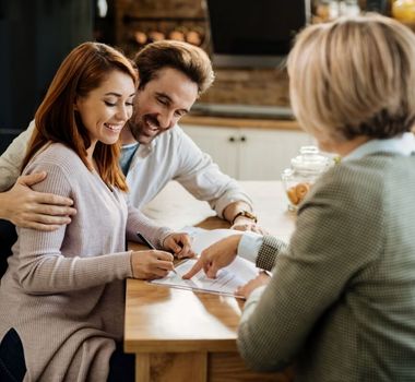 Imagem - Veja a diferença entre contrato de namoro, união estável e casamento