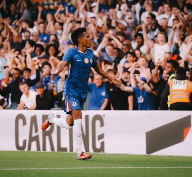 Imagem - Estêvão marca em estreia pelo Chelsea, e Blues vencem com gols brasileiros
