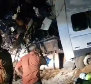 Imagem - Acidente entre ônibus e carreta deixa 11 mortos e mais de 40 feridos no MT