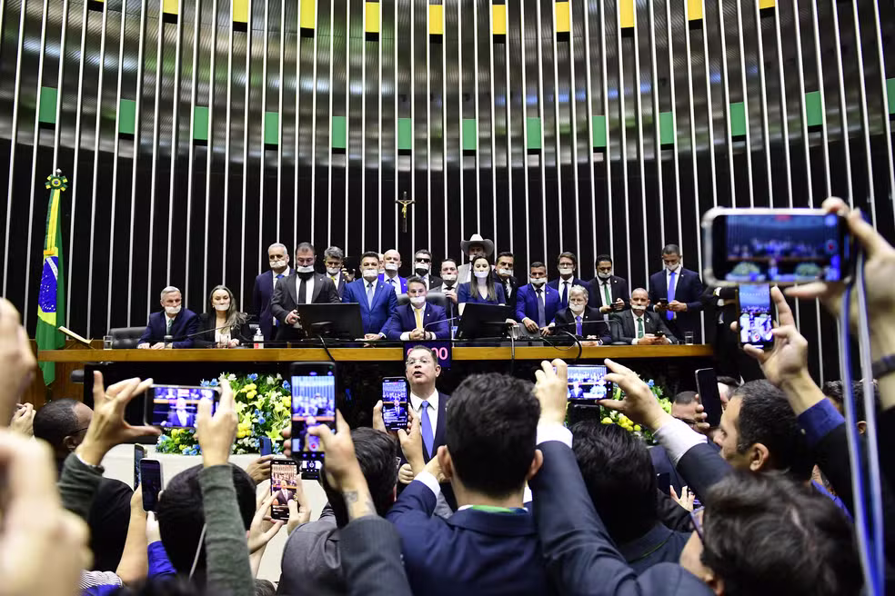 A ocupação foi realizada por parlamentares de oposição.
