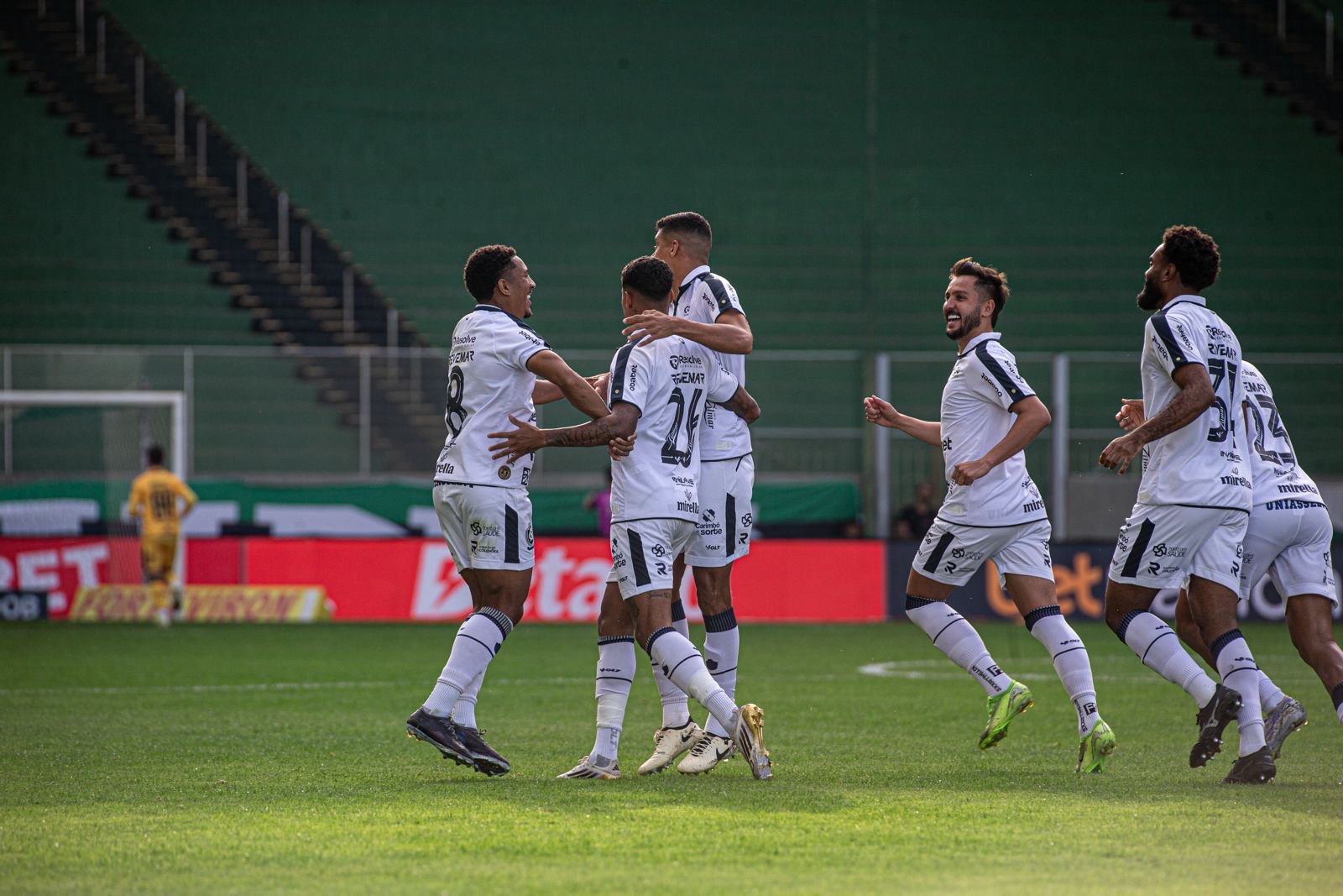 Imagem - Vitória do Remo sobre o América-MG ajuda Paysandu na luta contra o rebaixamento na Série B