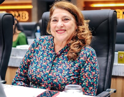 Vereadora Marinor Brito apresentou requerimento de congratulações