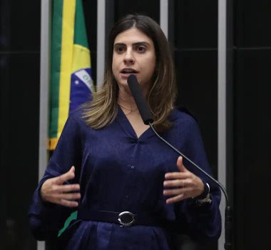 Imagem - Deputada acusada de agredir Nikolas não entra em lista de denunciados