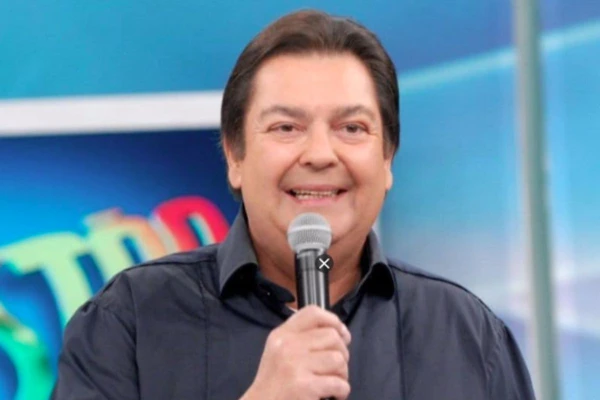 Imagem - Médico revela estado de saúde de Faustão: 'chances mínimas'