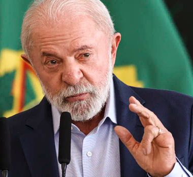 Imagem - Lula finaliza plano aos setores afetados por tarifaço de Trump