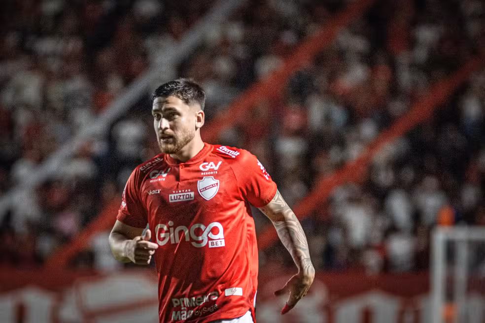 João Vieira, ex-Paysandu, atualmente no Vila -