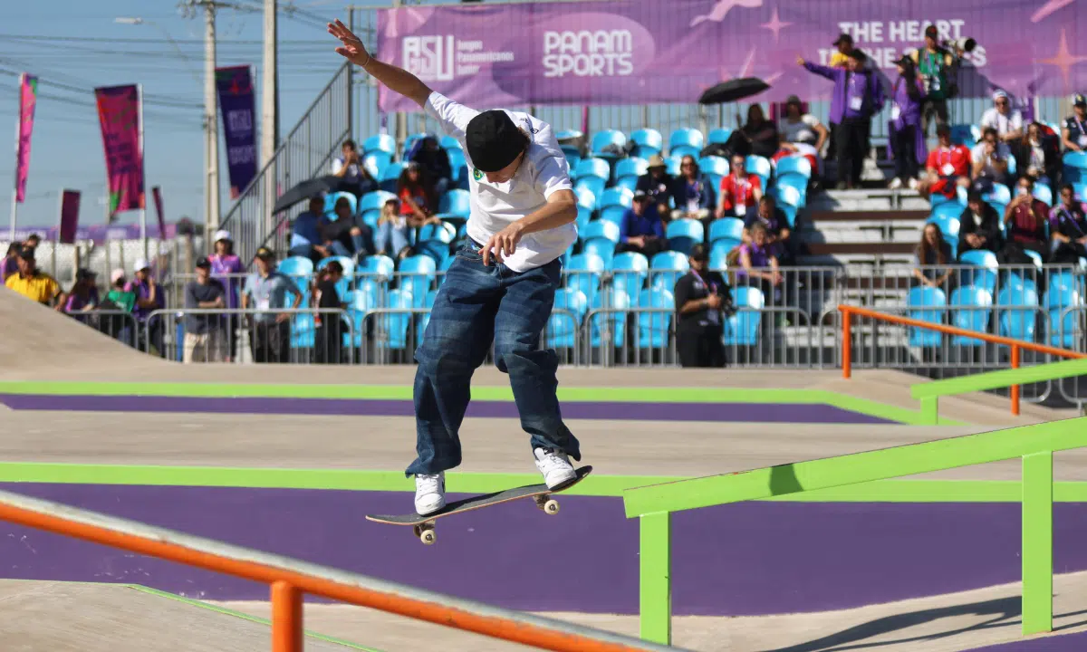 Ouros de Filipe Mota e Maria Lúcia no skate street impulsionam Time Brasil no Pan-Americano Júnior