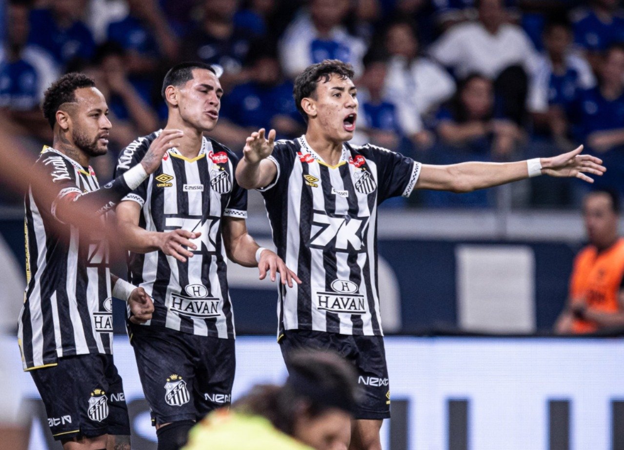 Imagem - Santos vira sobre o Cruzeiro e se afasta do Z4 do Brasileirão