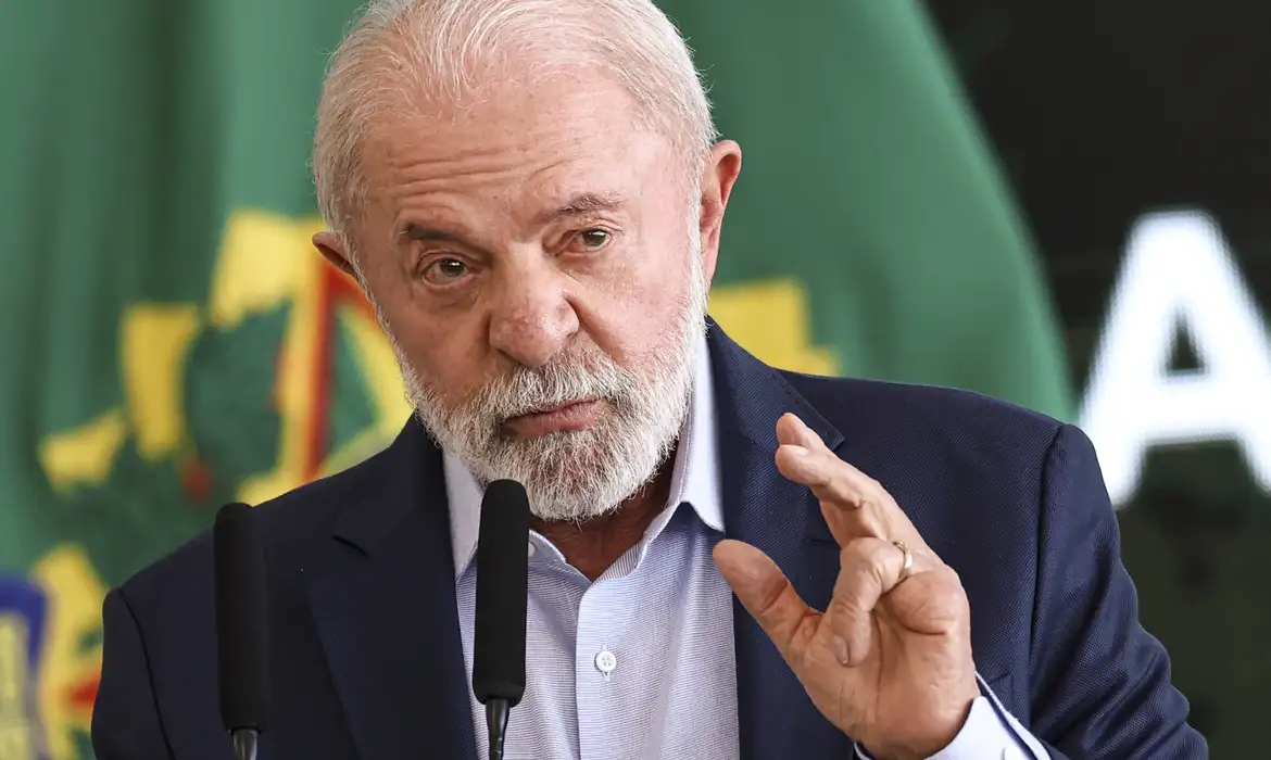 Imagem - Lula finaliza plano aos setores afetados por tarifaço de Trump
