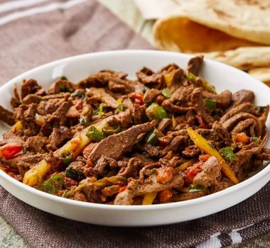 Imagem - 3 receitas práticas com fígado para o jantar