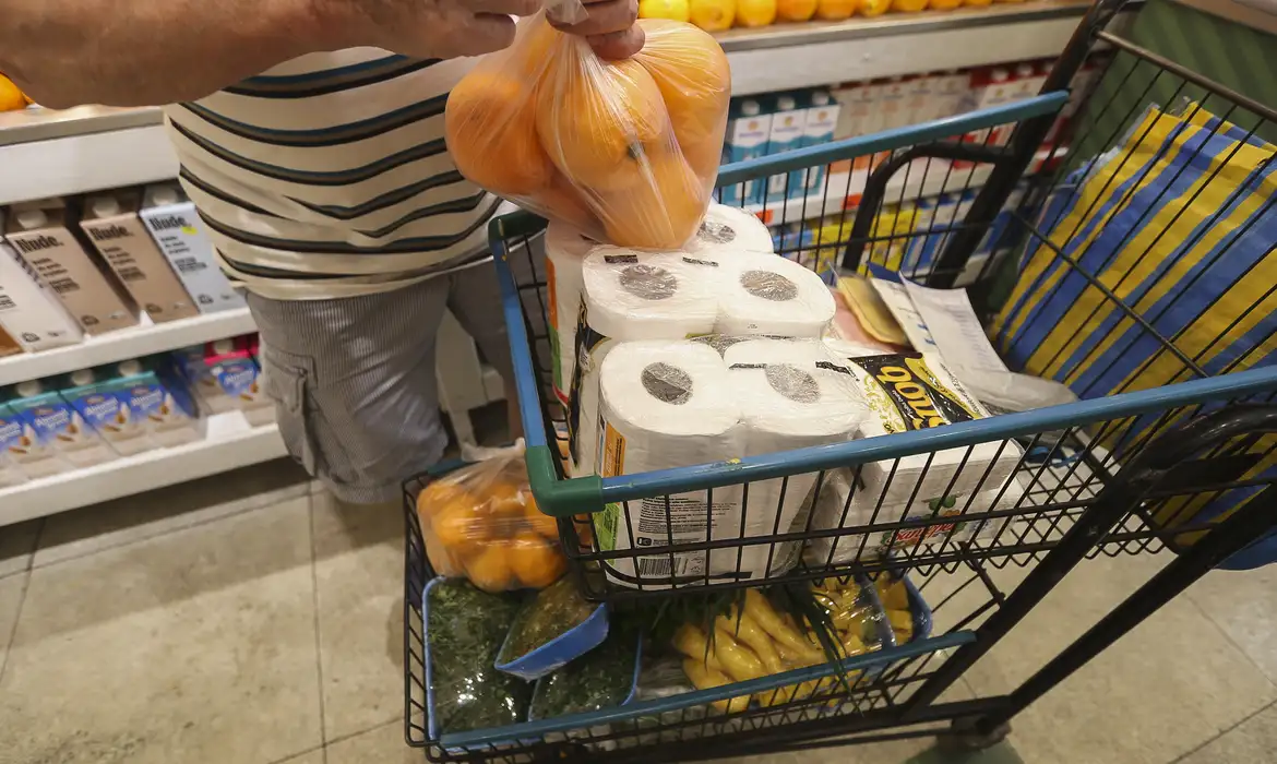 Imagem - Inflação fecha julho em 0,26%; alimentos caem pela segundo mês seguido