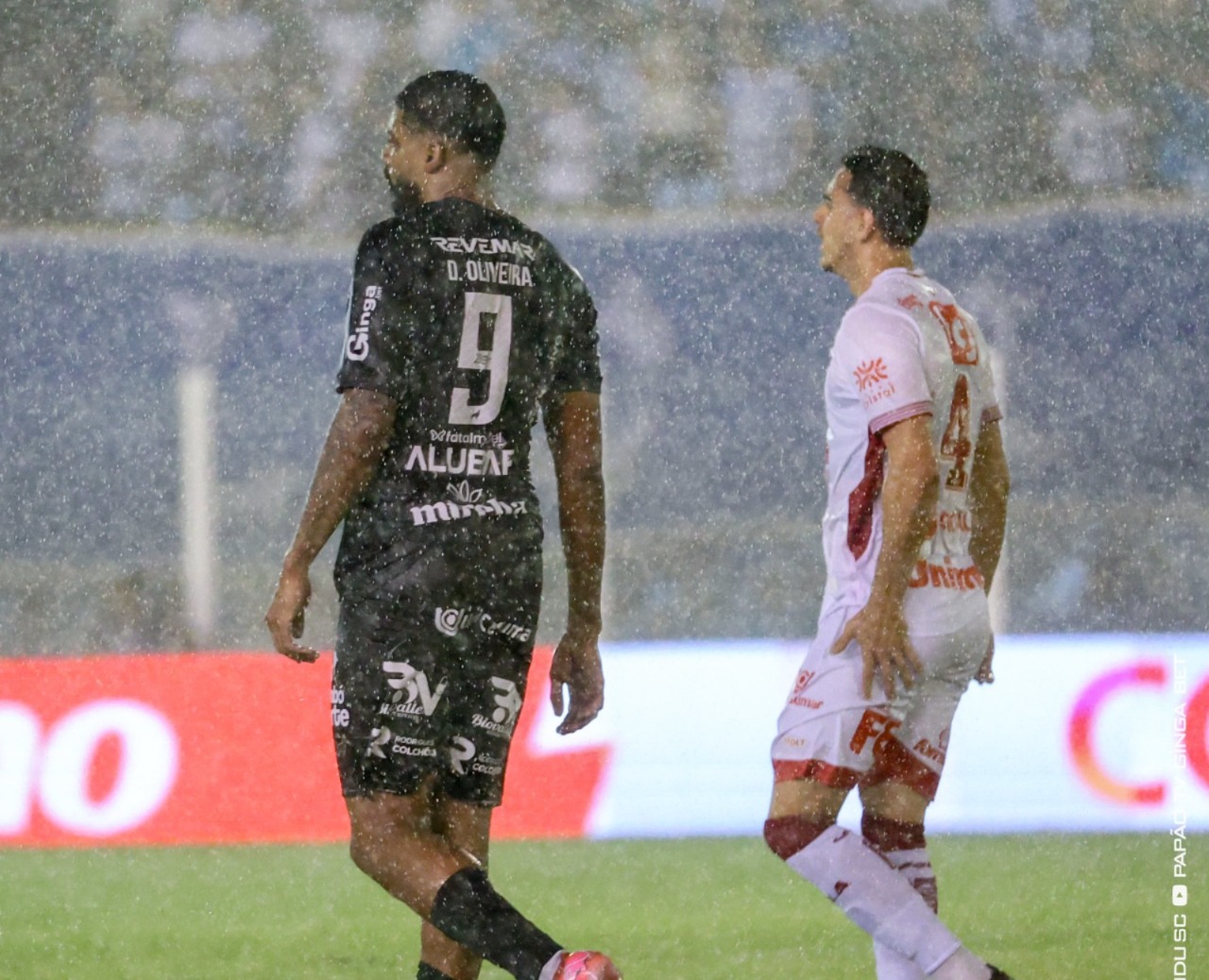 Paysandu e Vila Nova fizeram jogo pegado na Curuzu -
