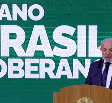 Imagem - 'Soberania é intocável', diz Lula ao anunciar ajuda a exportadores prejudicados por tarifaço