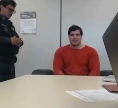 Imagem - Vídeo mostra empresário reagindo ao ser mantido preso por morte de gari