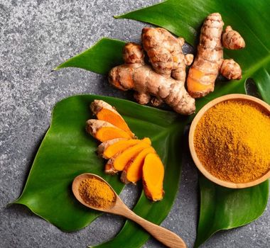 Imagem - 10 dicas práticas para inserir a cúrcuma na dieta