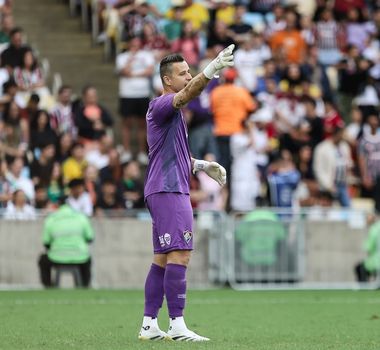 Imagem - Fluminense vence Fortaleza em noite histórica para o goleiro Fábio