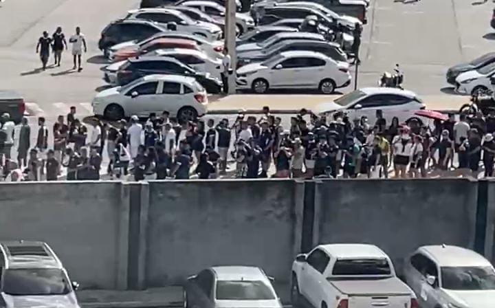 Imagem - Torcida lota o Mangueirão e enfrenta longas filas para acompanhar jogo do Remo
