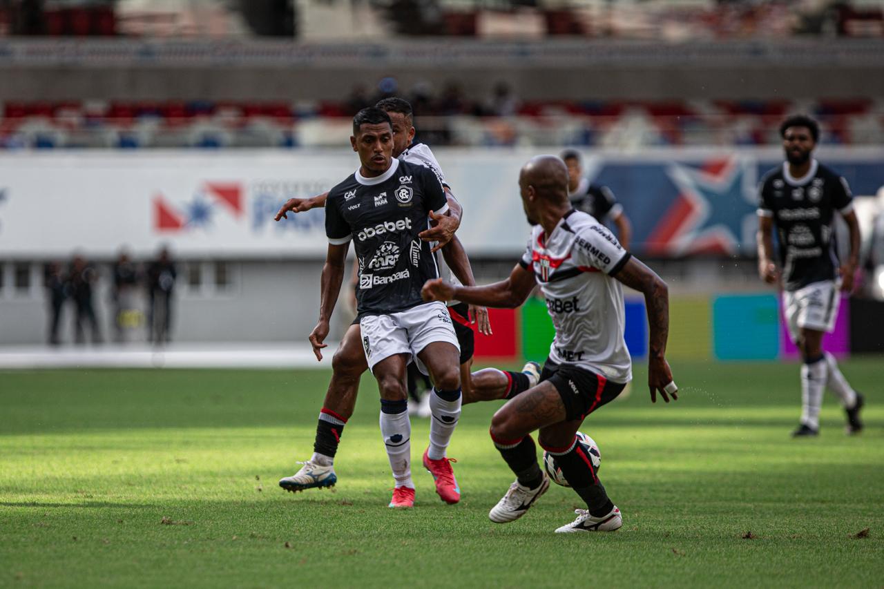 Leão empatou mais uma vez no Mangueirão - 