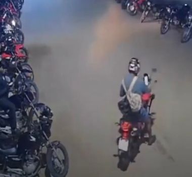 Imagem - Vídeo mostra motociclistas organizando esquema para aumentar preços de corridas de aplicativo