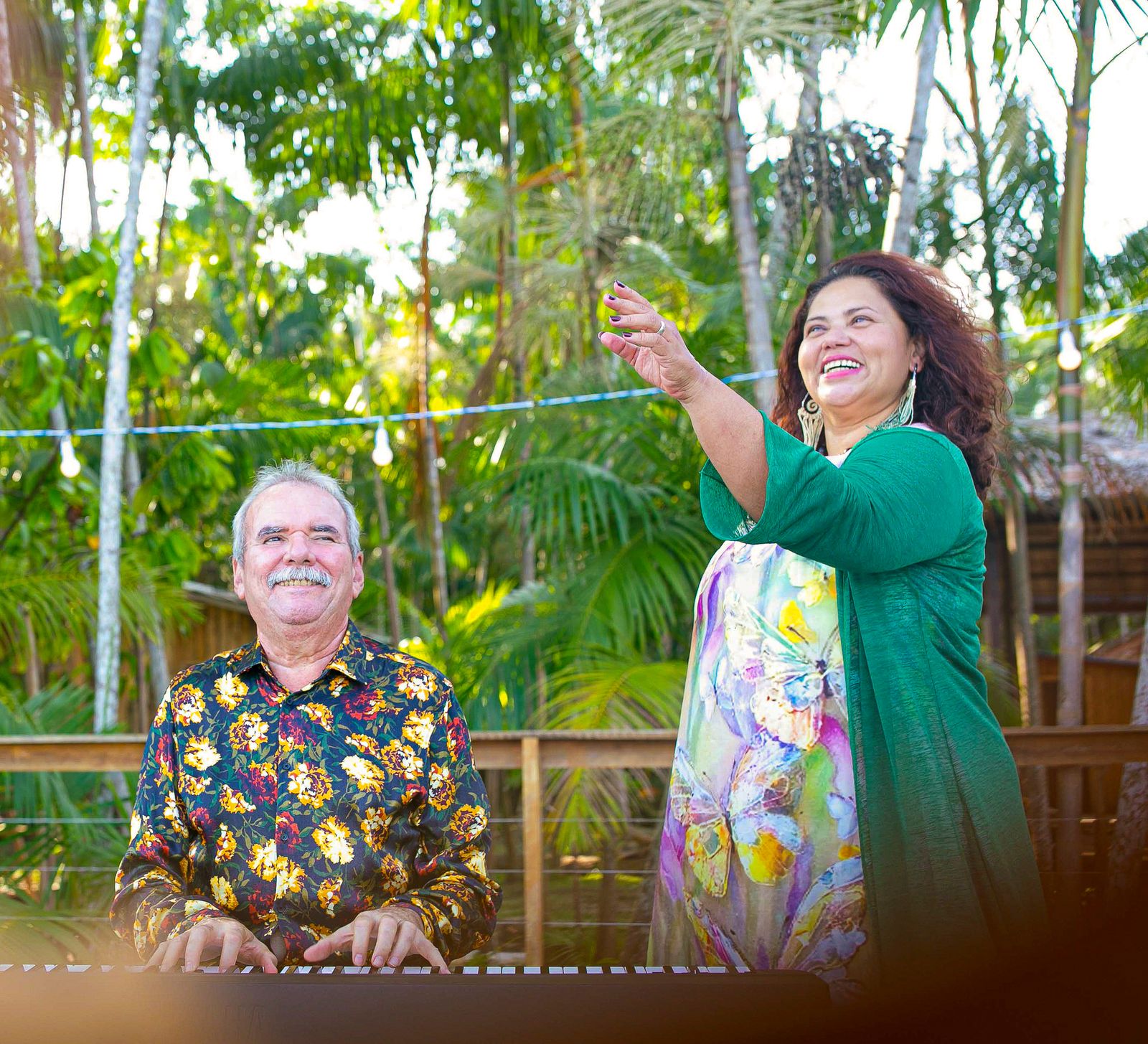 Soprano paraense Adriane Queiroz, e o pianista Paulo José Campos de Melo.
